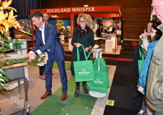 At the end of the fair, Bercomex helped you out to make a nice Boquet.