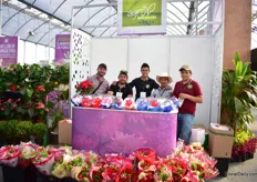 The team of Agro Negocios Muñoz. They grow several flowers and have a flower shop in Mexico City. Next to supplying the Mexican market, they also export their flowers to los Angeles, Las Vegas and Phoenix in the USA. One special product that they were showcasing at the show was the rose in a bowls with water. "It is special water that extends the shelf life to the flower up to one year."