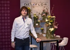 Jeroen Steenbergen of Deliflor presenting their new Sorbet Series. At the IPM they showed three varieties: Banana, Vanilla and Berry