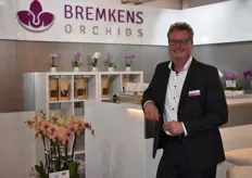 Edwin vd Nieuwendijk of Bremkes Orchids answered all the questions that one could have about their assortment of orchids.