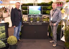 Martin de Vos and Didier Hermans presented a buxus variety resistent to the infamous buxus moth.