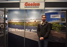 Melvin Geelen of GEELEN, a company ready to install any cultivation floor in the greenhouse.