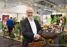 Knud Elmer Jørgensen of Hassoe, a Deense packaging company, visisted the show.