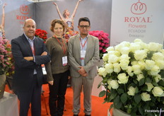 Royal Flowers is a group of flower growers from Ecuador. On the photo Gustavo Montejo, Svitlana Stavska and Adrian Montalvo.