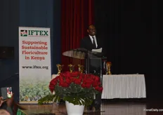 At the opening ceremony, Dr. Chris Kiptoo, PS was talking about the challenges in the industry and how the floriculture industry is surpassing the government's expectatinos regarding their targets they set regarding annual growth. The target is 25 percent and in floriculture, they reached 38 percent. On top of that, he also apologieses for the fertilizer delays and the delays in VAT refunds.
