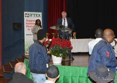 Ronald van der Breevaart was the Head of the Jury of IFTEX’s 2019 Best Grower Quality Competitions and had the honor to announce the winners. Principal Secretary for Trade Dr. Chris Kiptoo and CEO of Royal FloraHolland Steven van Schilfgaarde handed out the awards. Later in the report, you will see the winners. Regarding the flowers, Van der Breevaart looked at the 'wow' factor, the freshness of the color of the flower, the freshness of the leaves and the disease resistance. Below are the results, each with a picture of the exhibitor holding the award in the booth.