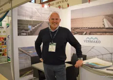 Peter Wicke of greenhouse manufacturing company Vermako. In Africa, they often cooperate with Mereg, who supplies the greenhouse automation solutions. 