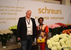 Haiko Backer and Martha Wanjiku of Dutch rose breeding company Schreurs.