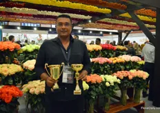 Girish Appanna of Fontana presenting their two awards; bronze and gold in the category Best Garden Roses.