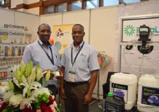 Francis Karanja and Humphrey Bululu of Sanpac. They supply tools for harvesting, post harvest and packaging. They are the local agent of Decowraps and produce sleeves for several European supermakets at their factory in Kenya.