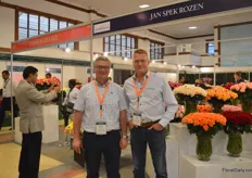 Philippe Veys of Dümmen Orange with Erik Spek of Jan Spek Rozen. More often, these two breeding companies are cooperating.