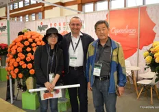 Alessandro Ghione of NIRP international with growers from South Korea.