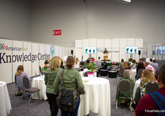 During the show, several educational sessions were held. 