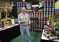 Pete Gilmore of Sporticulture presenting the ceramic planters, which are doing very well.