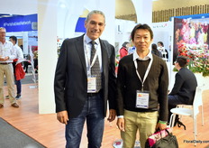 Gianfranco Fenoglio of Selecta one and Naoaki Kanamuru of Kaneko Seed, a distributor of Selecta one in Japan.