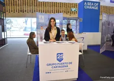 This year, Proflora made a special booth to promote sea freight and named it A Sea of Change. One of the exhibitors: Juamita Macias Eslava of Grupo Puerto de Cartagena, the port in Cartagena where the majority of the flowers that are transported by sea leave the country. Over the last 5 years Eslava has seen the sea shipments of flowers rising.  “Containers from Cartagena went up by 40% for Valentine’s Day, when comparing to 2018.”