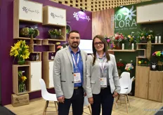 Diego Castano and Paula Tobon of Bioflora. This flower eye and paint supplies share the booth with Vaselife, the hydration solution provider.