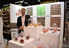 Petrus Persoon of Natural Fragrance Rose presenting their roses for the first time at the PMA Fresh summit. "Instead of squeezing essential oils from our fragrance flowers and putting those in perfumes, candles and diffusers, we make our own fragrance flowers last for months."