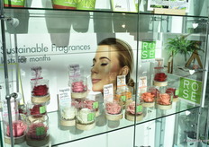 The fragrant roses of Natural Fragrant Rose. 