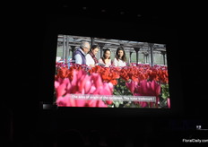 But before listening to the speakers, he first showed the new corporate video of Morel.