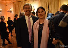 Todd Billings of Ball Chicago and Hongxia Sun of Ball Centory in Dalien (China)