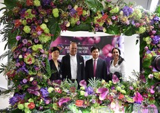 Now, Julienne Zhu of China Flower Association also joined the picture.