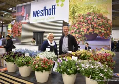Luise Kormann and Manfred Mehring-Lemper, both breeders at Westhoff. At the show, they were presenting several of their novelties in their calibrachoa and petunia series. Also on display their Fancyfillers, their structural plants.