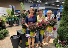 Becky Paxton, Katie Dubow, and Suzi McCoy, all representatives of Garden Media Group, with ‘Meet Petite’, the Miniature Knock Out ® Rose of Star Roses And Plants Unveils