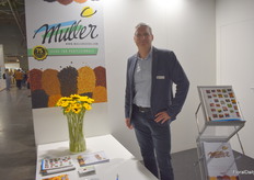 Wim Zandwijk at the Muller Seeds stand.