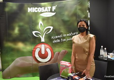 Manuela Martinelli presenting Micosat F's solutions for a more sustainable cultivation.