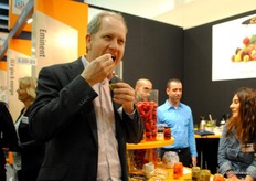 Pepper-testing at Eminent Seeds!