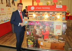 Renzo Veenstra left the propagation industry and returned to the potatoes