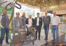 The team of Igeba with the new compact power machine Unipro 2