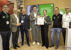 RHP and Klasmann-Deilmann proudly announce that the demanding RHP Horticulture certification has been awarded to a sphagnum product for the first timehttps://www.hortidaily.com/article/9805615/rhp-and-klasmann-deilmann-announce-first-certification-for-sphagnum/
