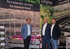 Reyer de Louw, Edwin Hoenderdos and Dennis van Dijk celebrate (Logiqs) Edwin's 73 birthday today in Essen. Congratulations Edwin.