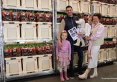 Family outings in the colour of the Lisianthus