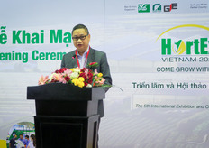 Nguyen Ba Vinh, Director General of VEAS, to announce opening of the exhibition. Exceptional growth of Vietnamese horticulture and floral industry between 2007 and 2017 of 27% year on year growth. Partner of Nova Exhibitions in Vietnam.