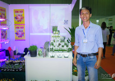 The faculty of Agronomy of the university of Nong Lam, specialising in crop production. Tran Hoai Tang is lecturer as the university. The industry in Vietnam has seen many changes, now more technology is applied to growing, more greenhouses are being build and for open field better irrigation and cultivation practises are being used. Still opportunity in breeding and variety management, and how to adapt to climate change. Problems in the Mekong Delta include water irrigation and flooding. 