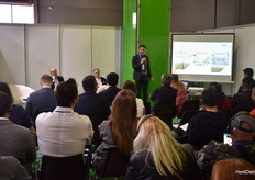 During the show, there where seminars held, this presentation is from MJTech.