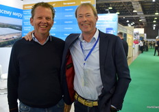 Chris van der Wel with van der Knaap visiting the show from Turkey and Pieter Jan Robbemont with Van der Hoeven.