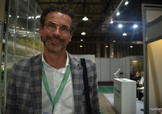 Fred Tanke with Boal, visiting the show.