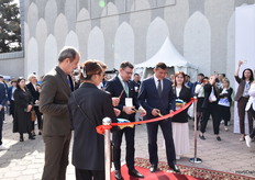 Official opening of the show.