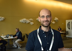 Naom Dekel with Grow Director