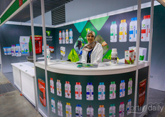 Hagar Zayed with Vitagroup showing the different fertilizers of the company