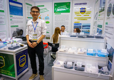 Lhao Tro Ly with Rayma Plastic