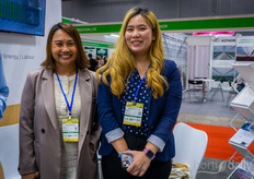 Chanida Clarke and Jaruphan Jamprawit with VNU