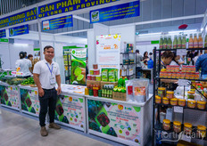 Hai Au Farm grows Vica Limes, seedless limes. 