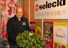 Ton de Bresser from Selecta.