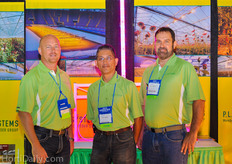 PL Light is the North American branch of Hortilux Schréder. From left to right : Todd Phillips, Mark Kingson and James Grouzos