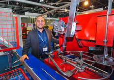 Alessandro Mazzacano from Urbinati. Urbinati has made a new drum seeder line (not on the photo). More on this can be found on HortiDaily.com soon.